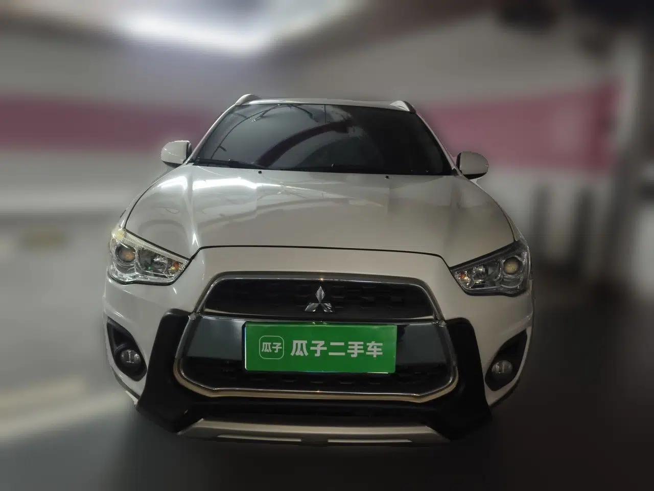Mitsubishi ASX 2013 1.6L Manual Two-Wheel Drive Standard Edition — миниатюра 2
