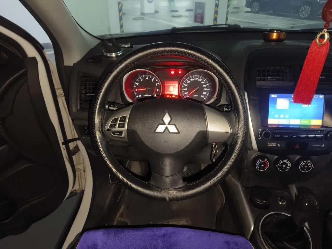 Mitsubishi ASX 2013 1.6L Manual Two-Wheel Drive Standard Edition — миниатюра 10