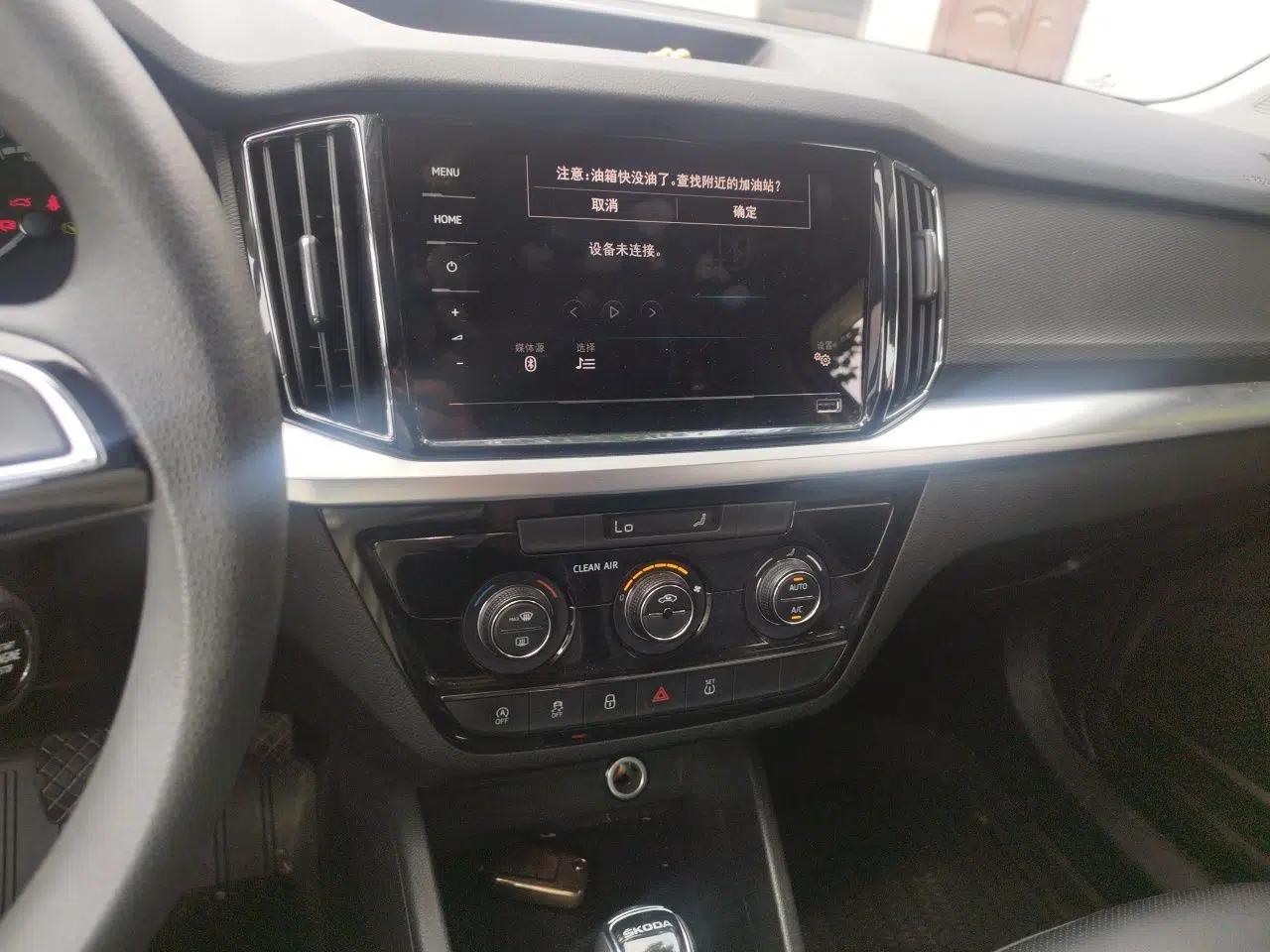 Skoda Kamiq 2022 1.5L Automatic Comfort Edition — миниатюра 13
