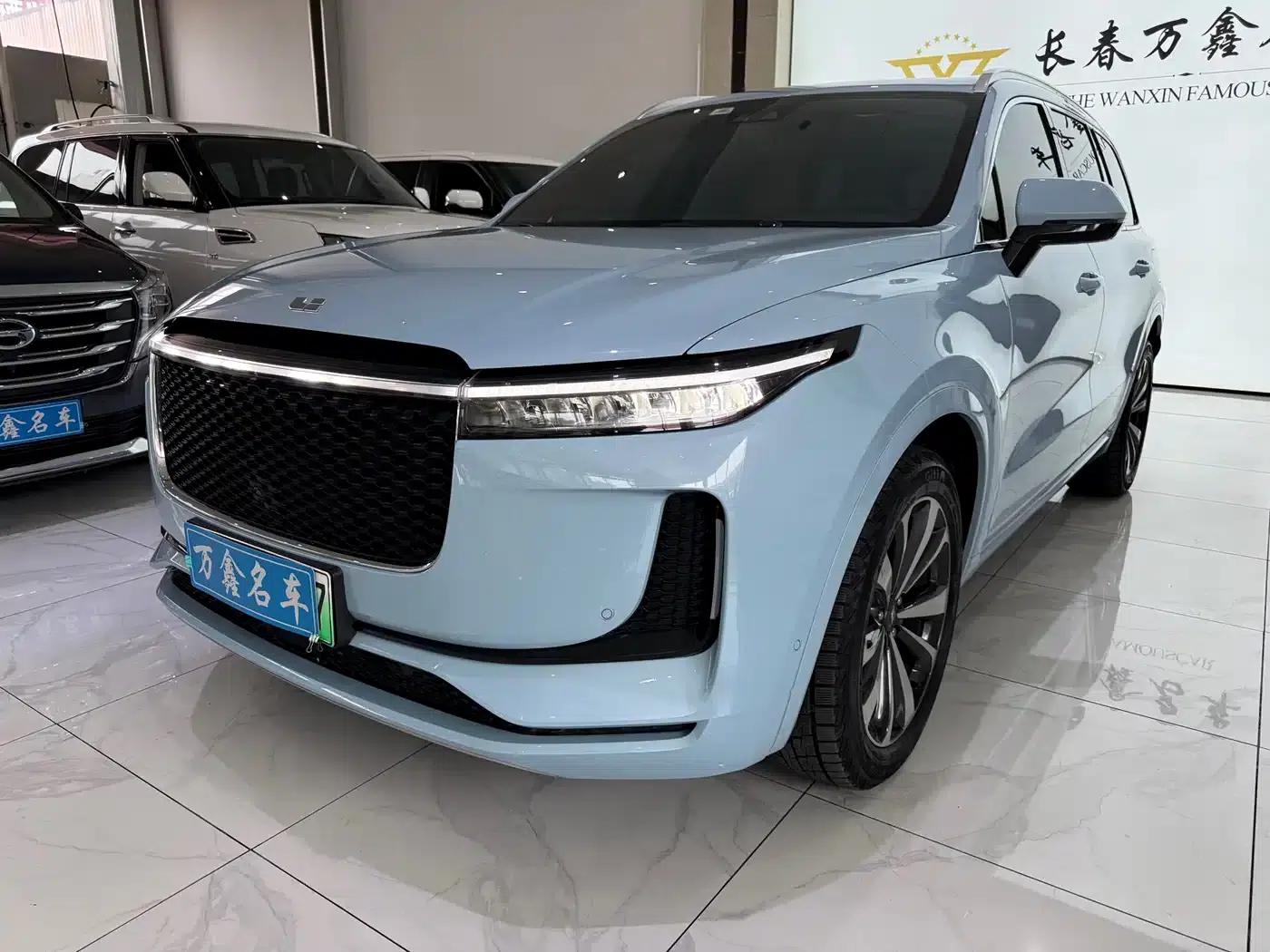 Li Auto ONE 2020 Extended Range 6-Seater — миниатюра 1