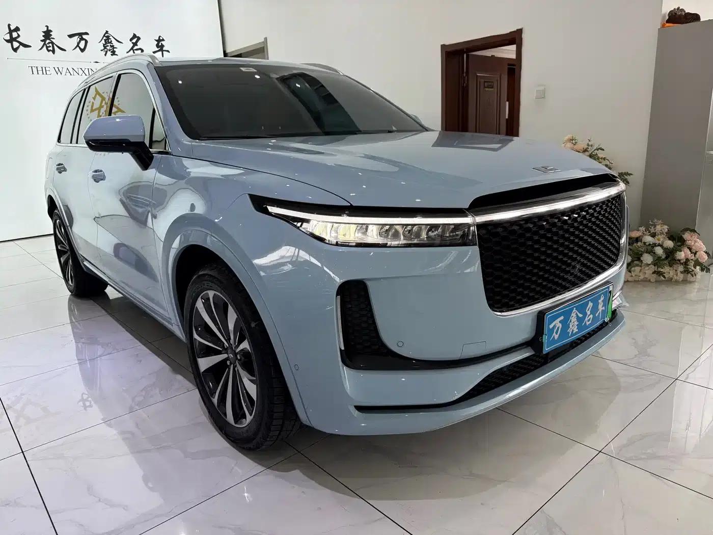 Li Auto ONE 2020 Extended Range 6-Seater — миниатюра 3