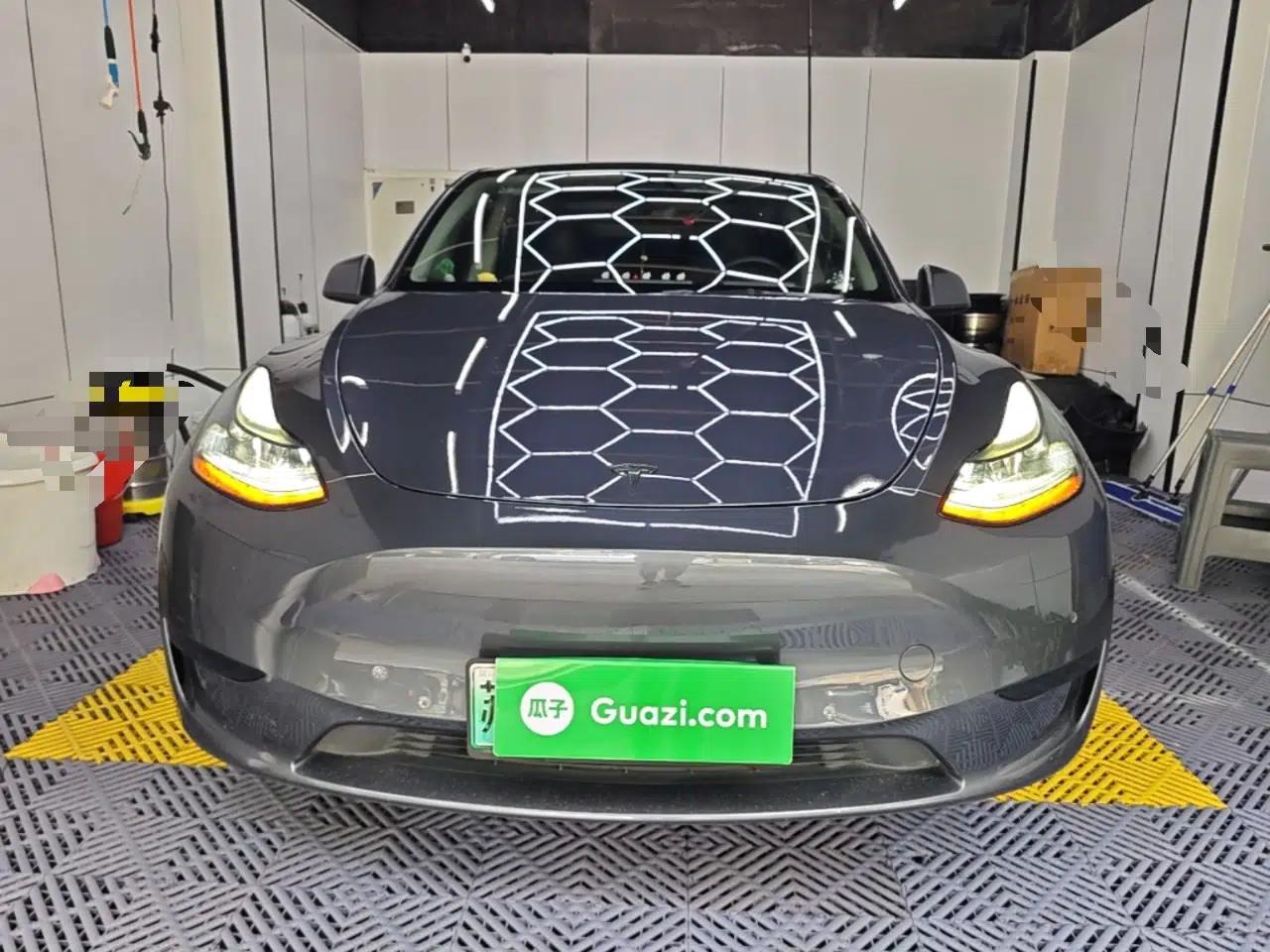 Tesla Model Y 2022 Rear-Wheel-Drive Version — миниатюра 2