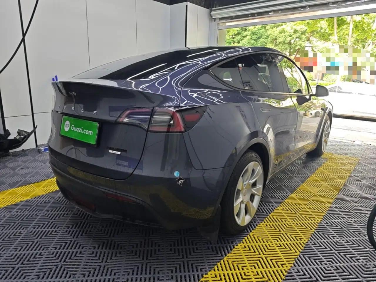 Tesla Model Y 2022 Rear-Wheel-Drive Version — миниатюра 6