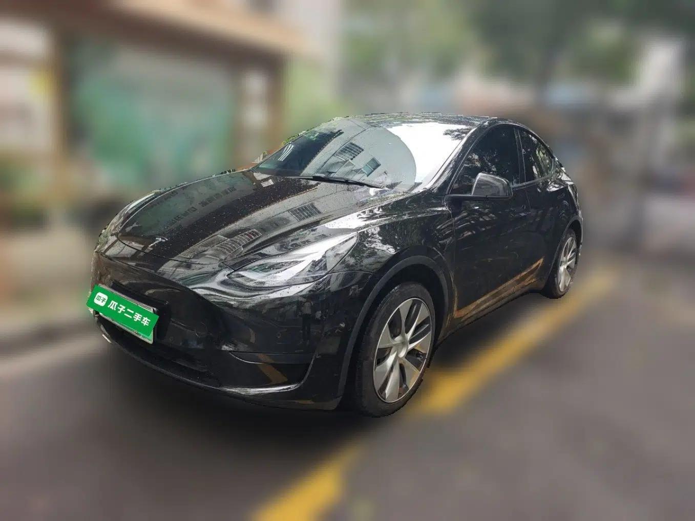 Tesla Model Y 2022 Revised Version Rear-Wheel Drive — миниатюра 1