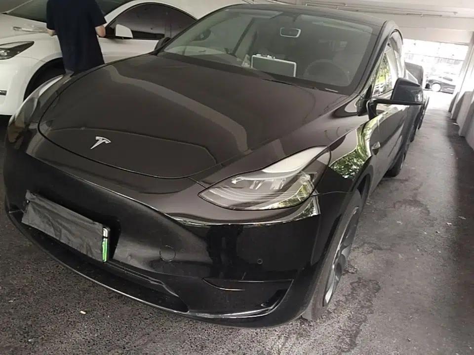 Tesla Model Y 2022 Revised Version Rear-Wheel Drive — миниатюра 1