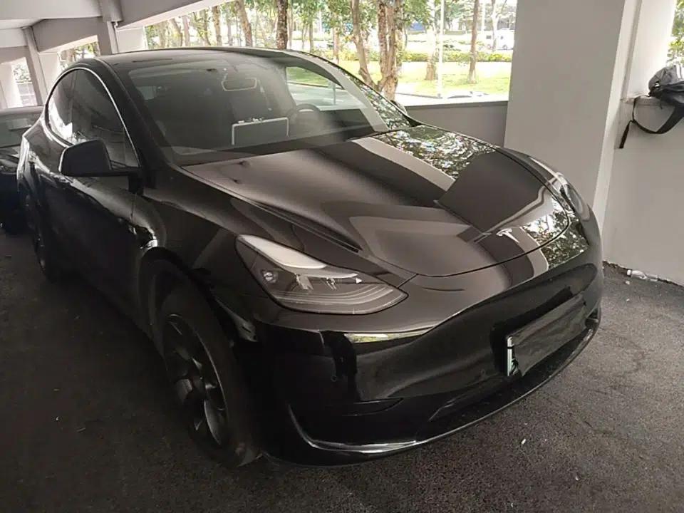 Tesla Model Y 2022 Revised Version Rear-Wheel Drive — миниатюра 3