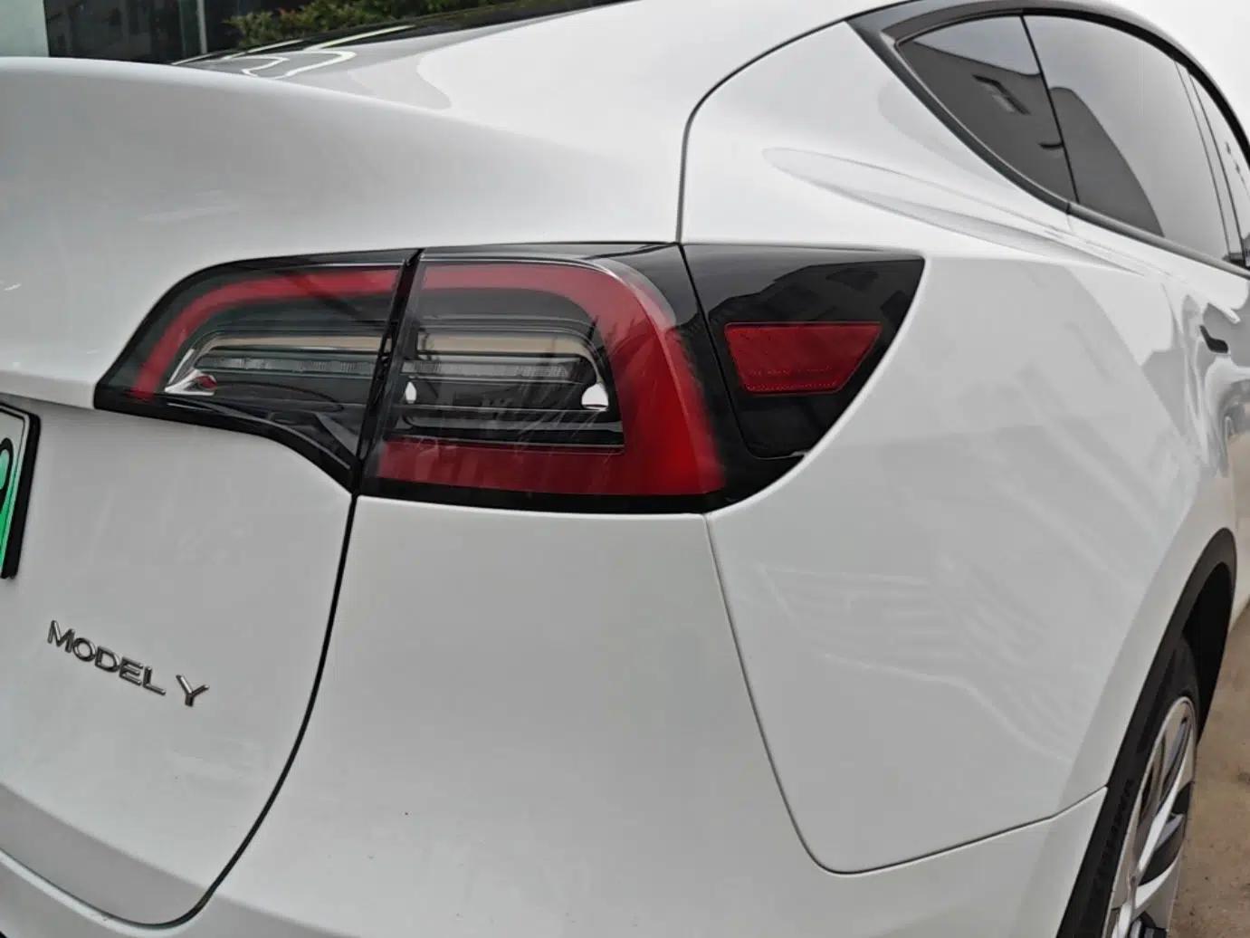 Tesla Model Y 2022 Revised Version Rear-Wheel Drive — миниатюра 14