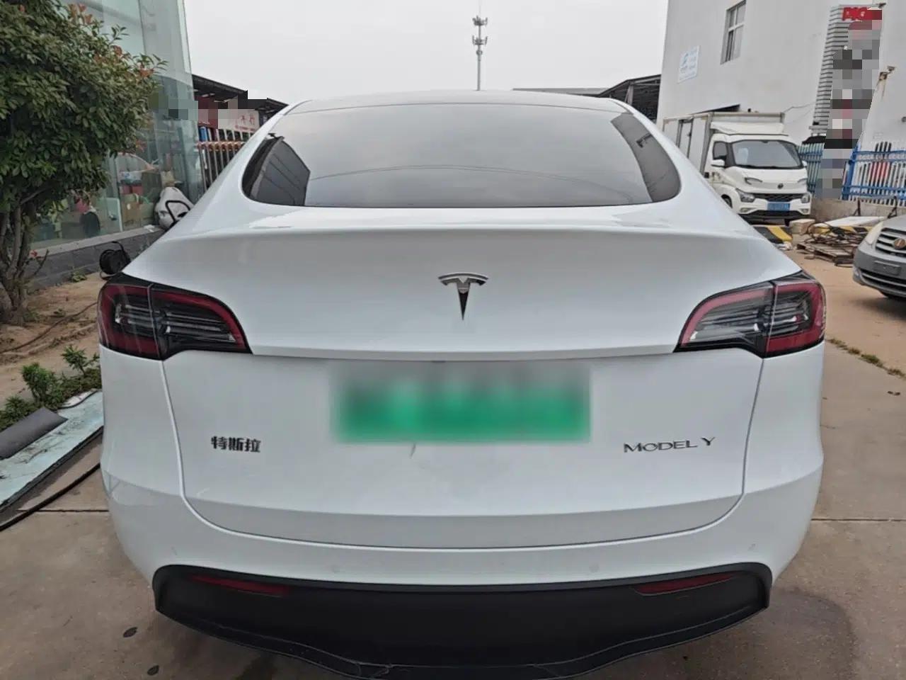 Tesla Model Y 2022 Revised Version Rear-Wheel Drive — миниатюра 5