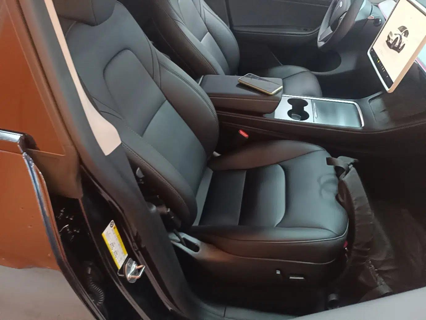 Tesla Model Y 2023 Rear-Wheel-Drive Version — миниатюра 19