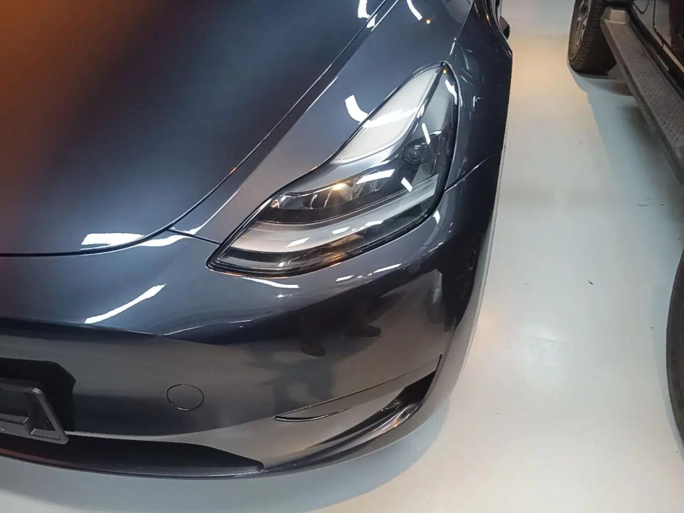 Tesla Model Y 2023 Rear-Wheel-Drive Version — миниатюра 8