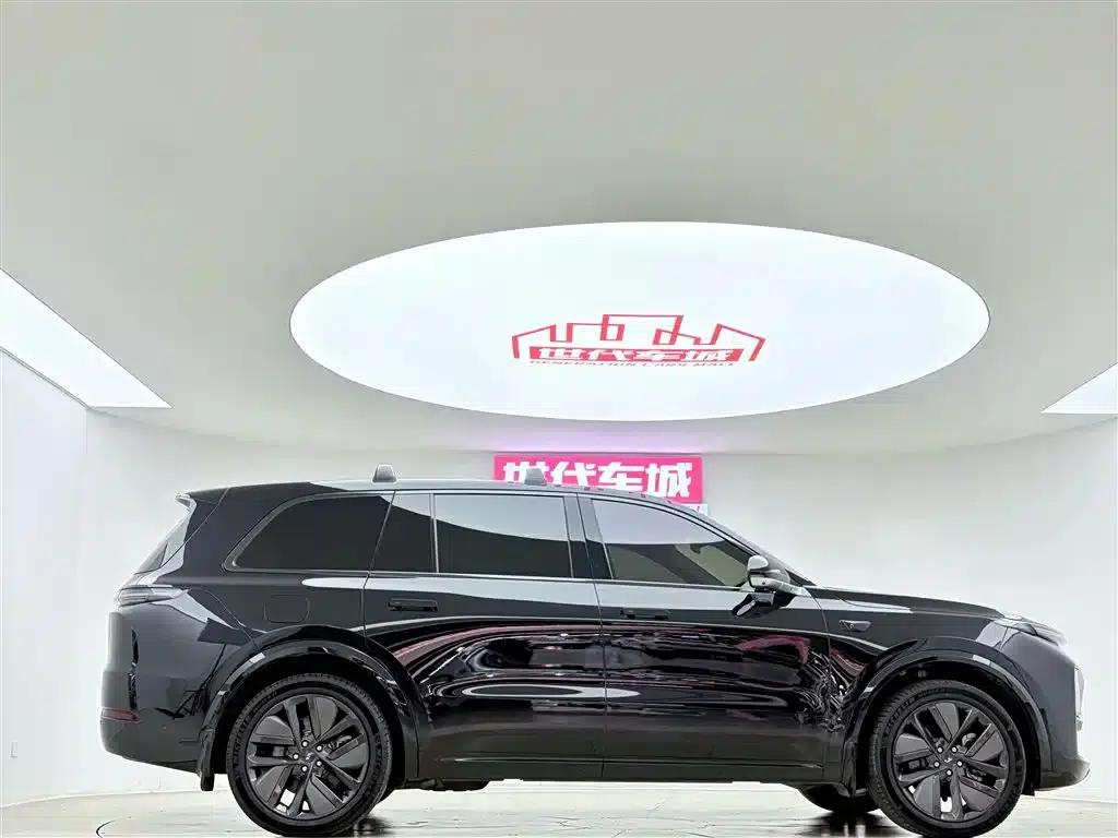Li Auto L9 2023 Pro — миниатюра 3