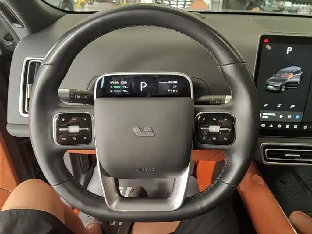 Li Auto L9 2022 Max — миниатюра 11