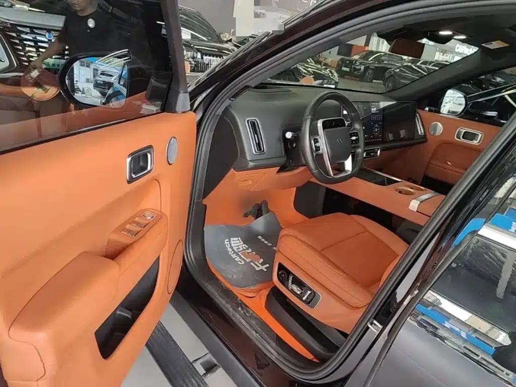 Li Auto L9 2022 Max — миниатюра 16