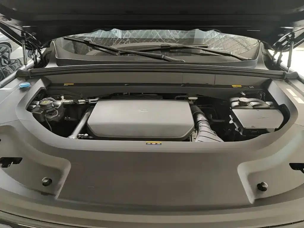 Li Auto L9 2022 Max — миниатюра 20