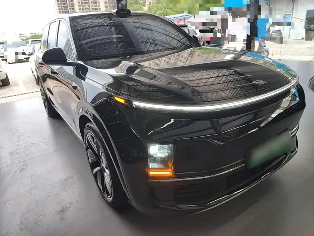 Li Auto L9 2022 Max — миниатюра 4