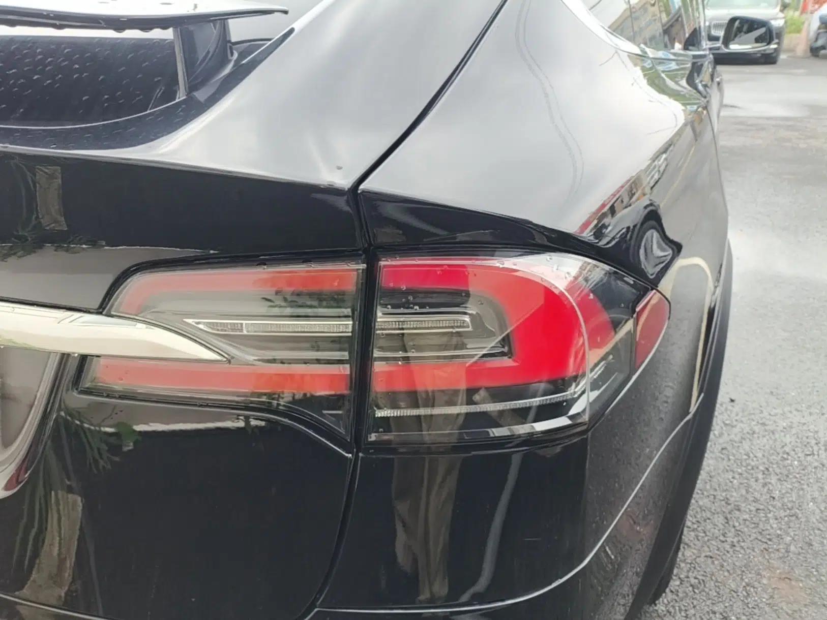 Tesla Model X 2017 X 100D Long Range Edition — миниатюра 9