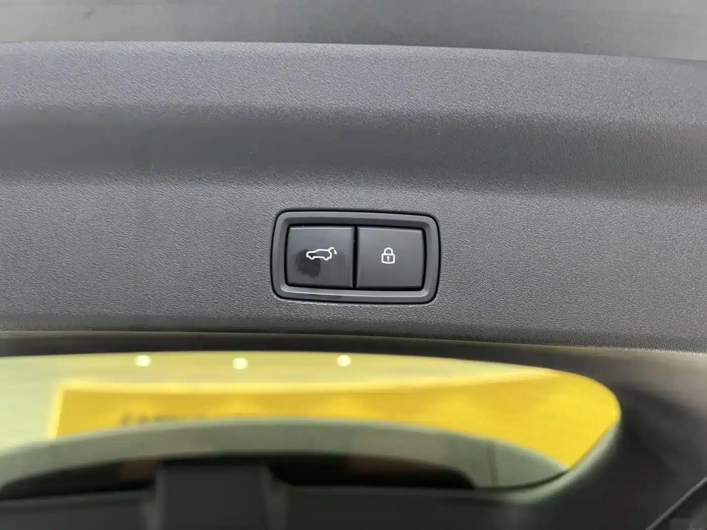 Li Auto L8 2025 Ultra Intelligent Renewal Edition — миниатюра 37
