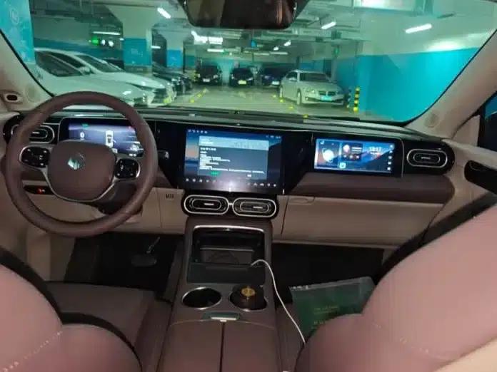 Leapmotor C11 2023 Range Extended Comfort Edition — миниатюра 5