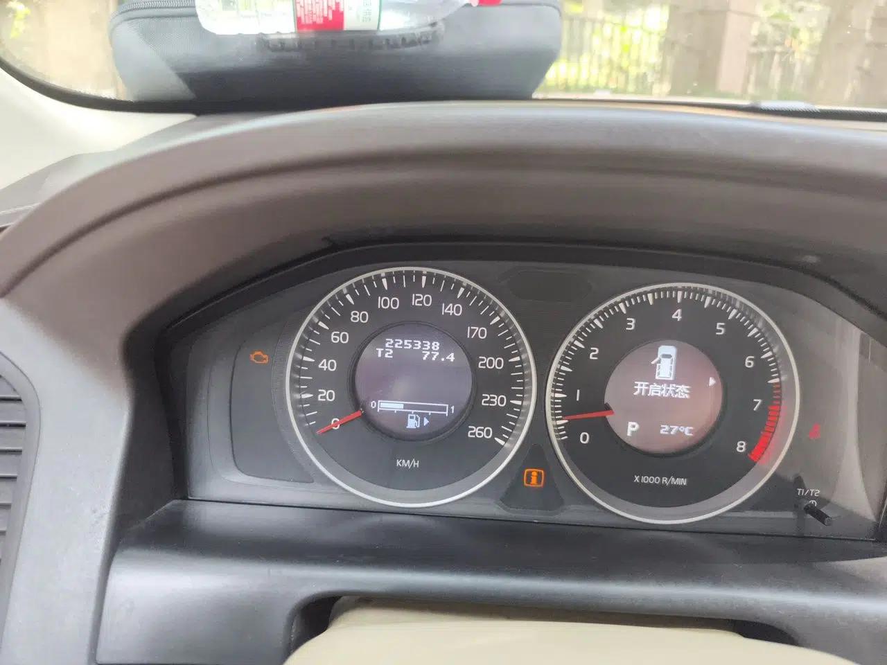 Volvo XC60 2012 T6 AWD Comfort Edition — миниатюра 12