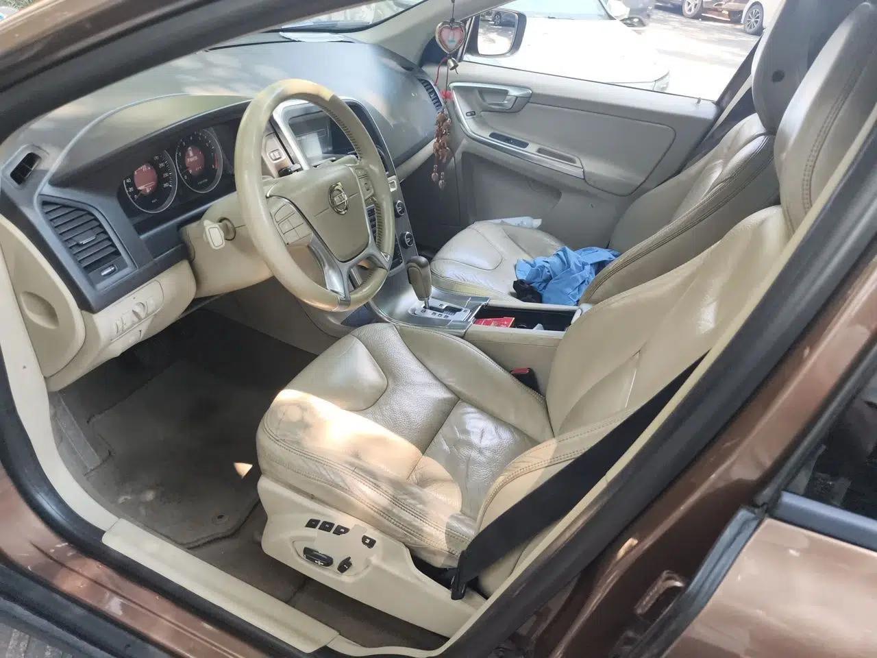 Volvo XC60 2012 T6 AWD Comfort Edition — миниатюра 15