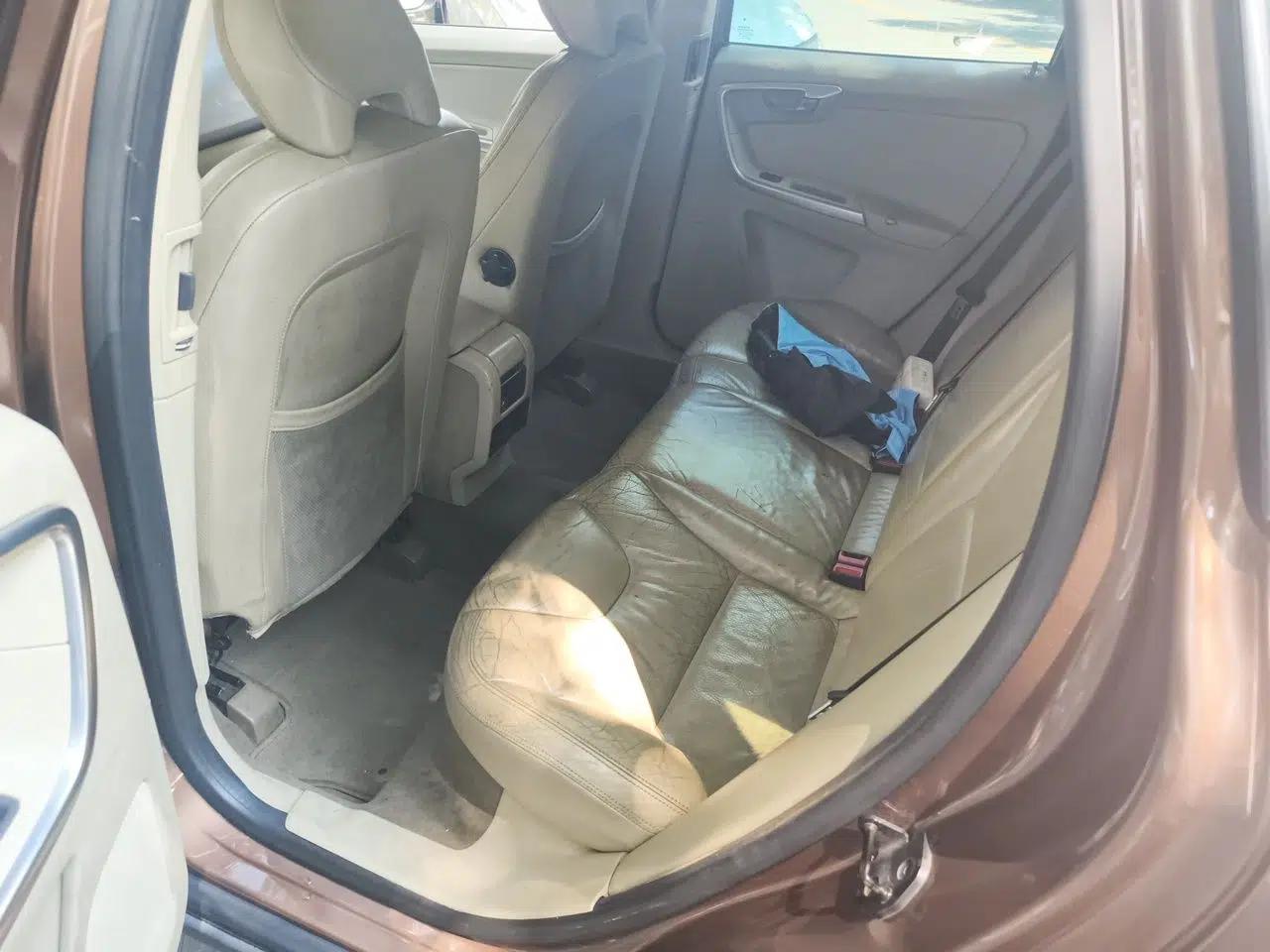 Volvo XC60 2012 T6 AWD Comfort Edition — миниатюра 17