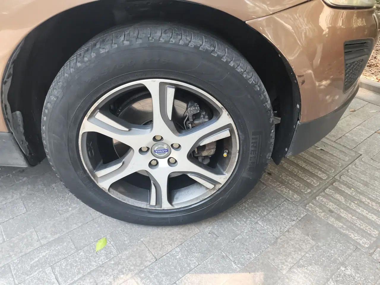 Volvo XC60 2012 T6 AWD Comfort Edition — миниатюра 8