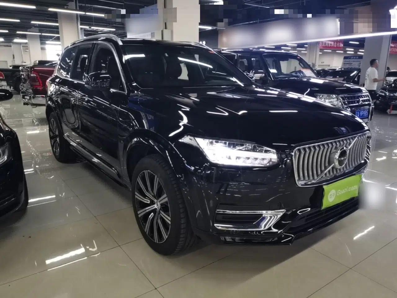 Volvo XC90 2021 B6 Zhiyi Luxury Edition 7-Seater — миниатюра 3