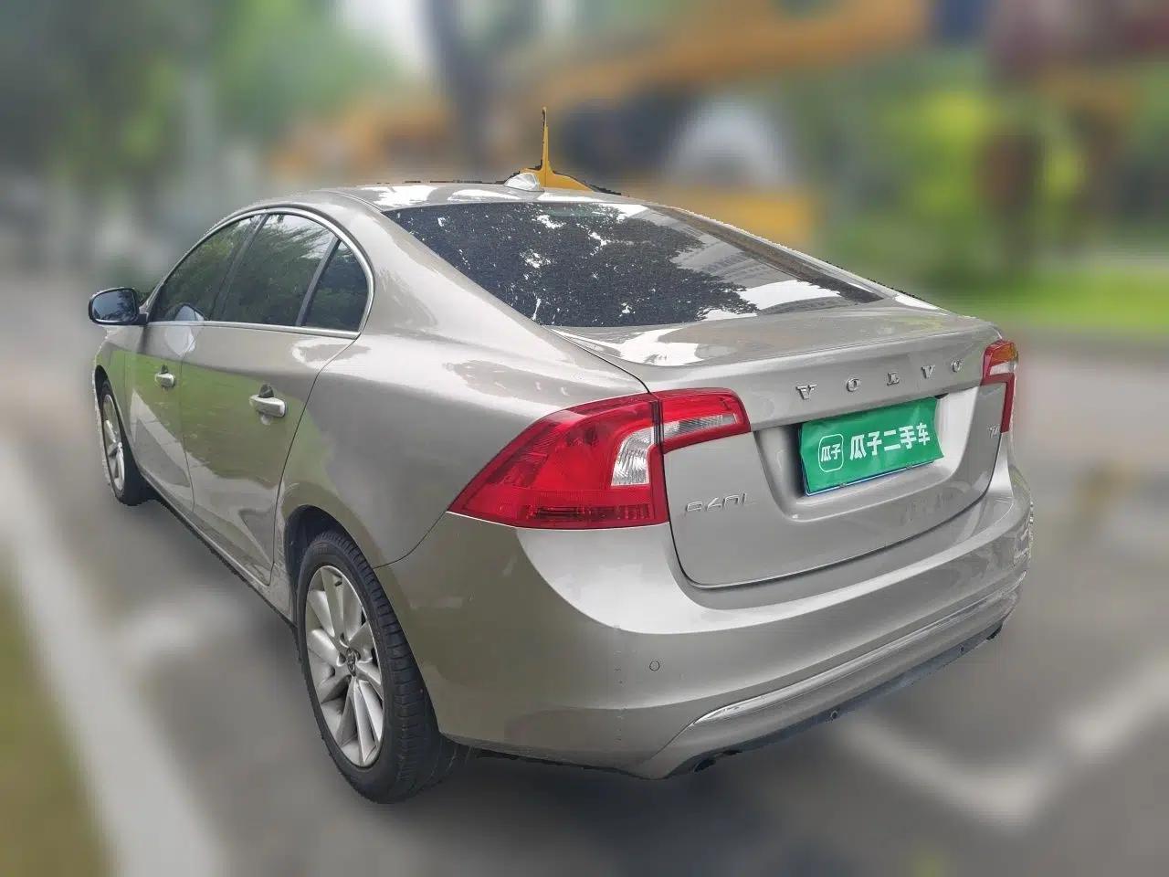 Volvo S60 2016 S60L T4 Zhiyuan Edition — миниатюра 4