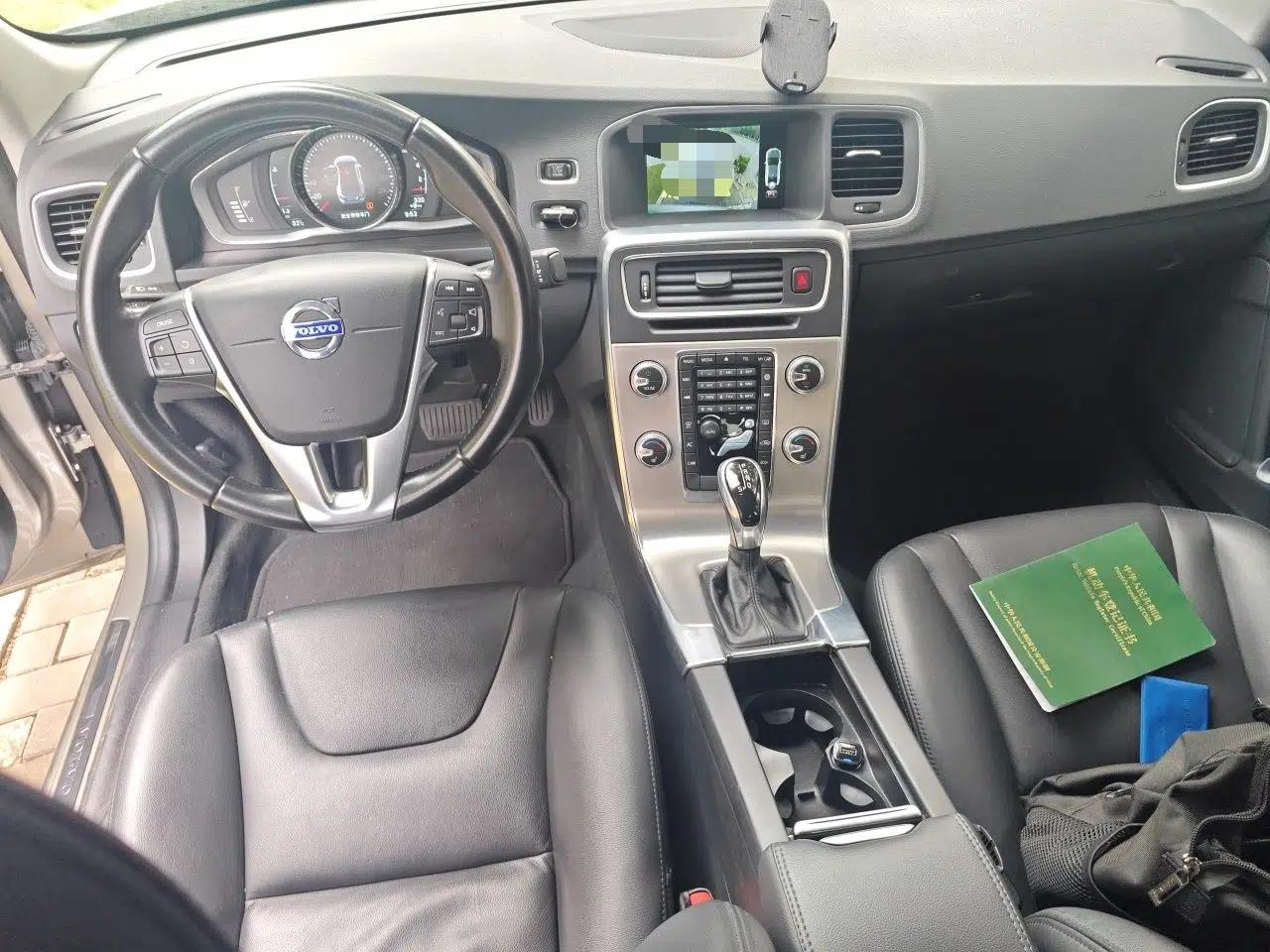 Volvo S60 2016 S60L T4 Zhiyuan Edition — миниатюра 9