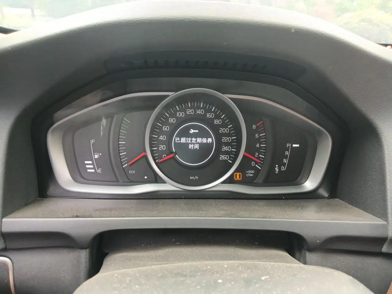 Volvo S60 2014 S60L 2.0T Zhiyuan Edition — миниатюра 11