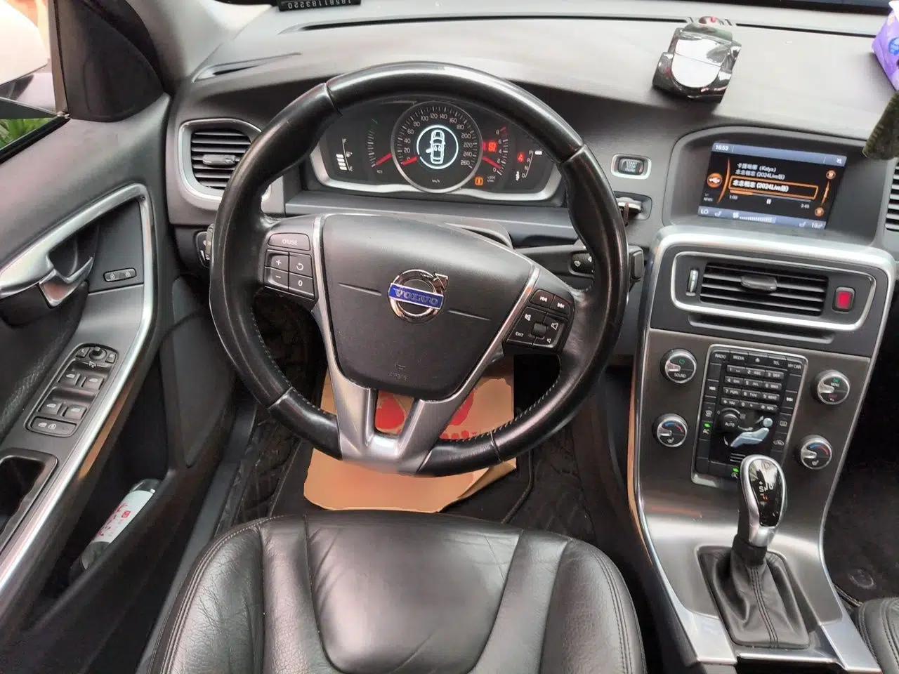 Volvo S60 2013 T5 Smart Edition — миниатюра 10