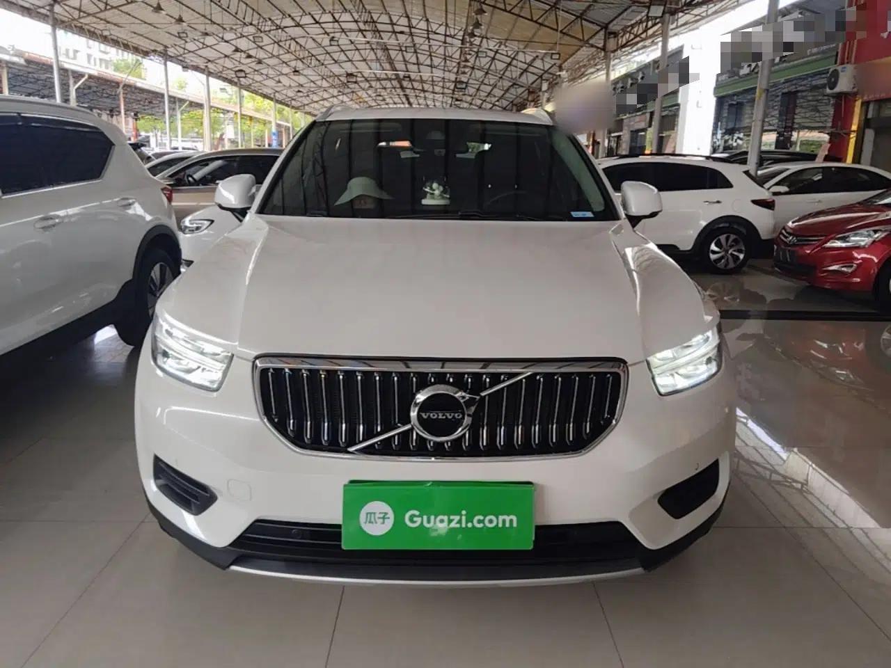 Volvo XC40 2020 T3 Zhiyuan Luxury Edition — миниатюра 2