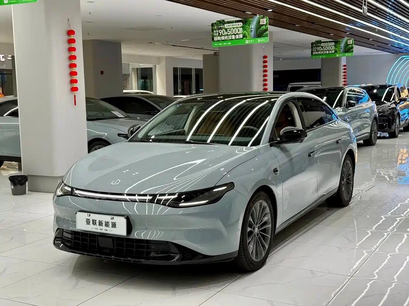 Leapmotor C01 2024 Pure Electric 525 Premium Edition — миниатюра 1