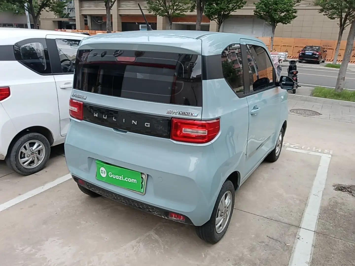Wuling Hongguang MINIEV 2021 Macaron Fashion Model Lithium Iron Phosphate — миниатюра 6