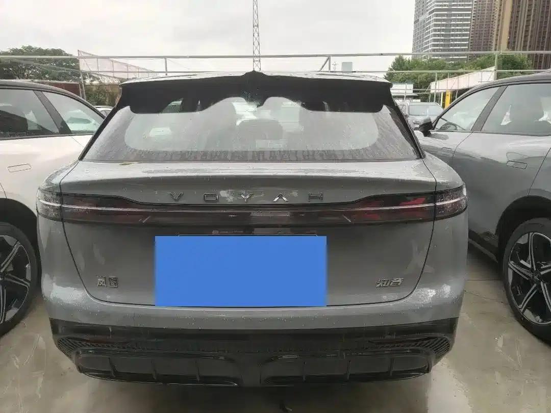 Voyah 2024 Long Range Supercharging Edition — миниатюра 12