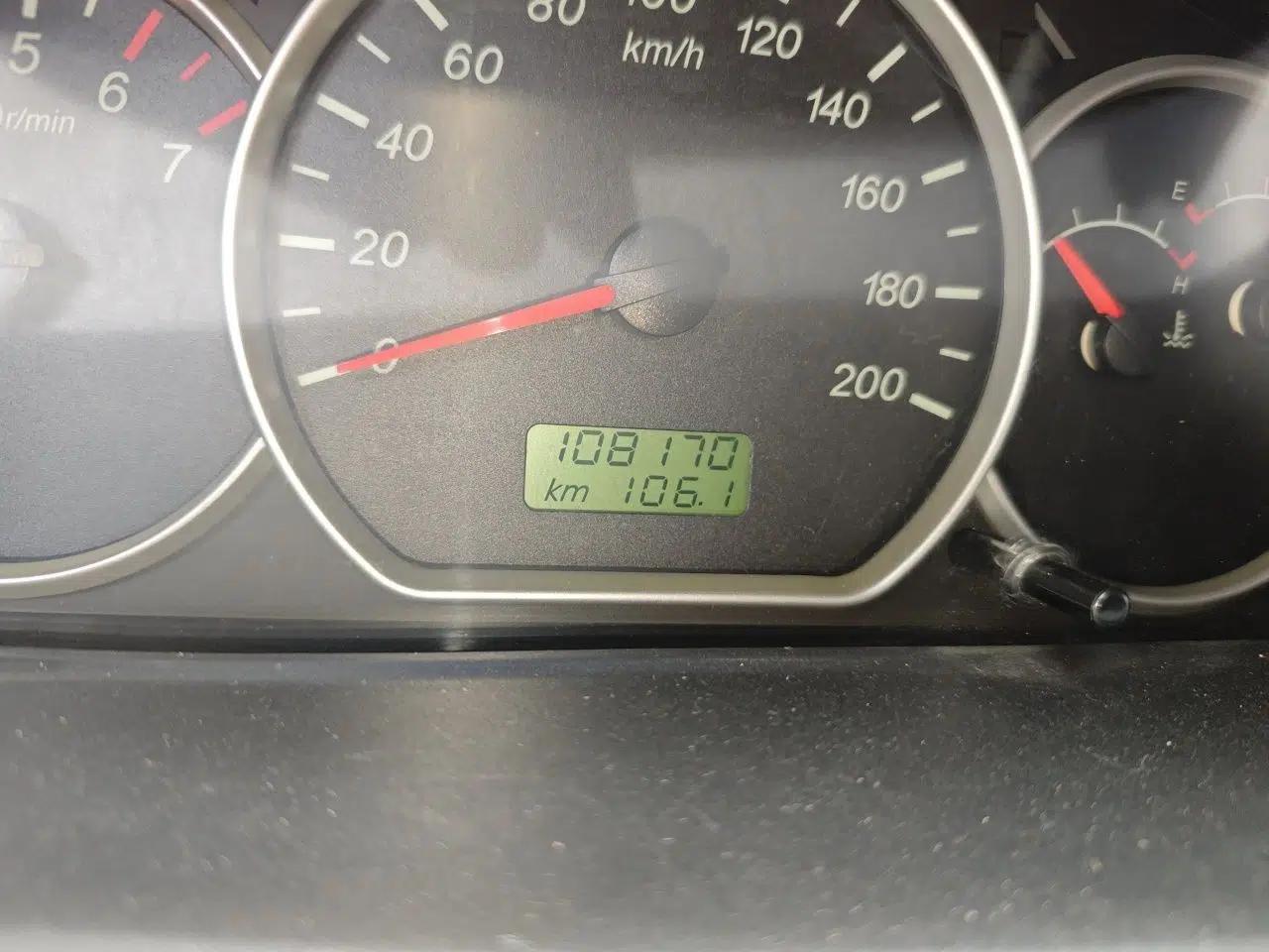 Wuling Hongguang 2015 1.2L S Base Model China V Standard — миниатюра 12