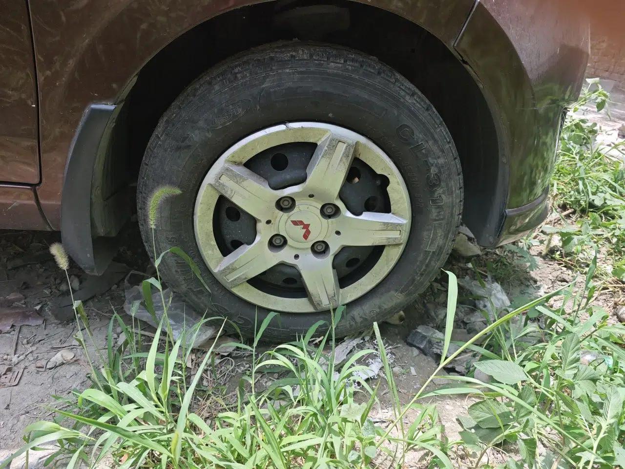 Wuling Hongguang 2015 1.2L S Base Model China V Standard — миниатюра 8