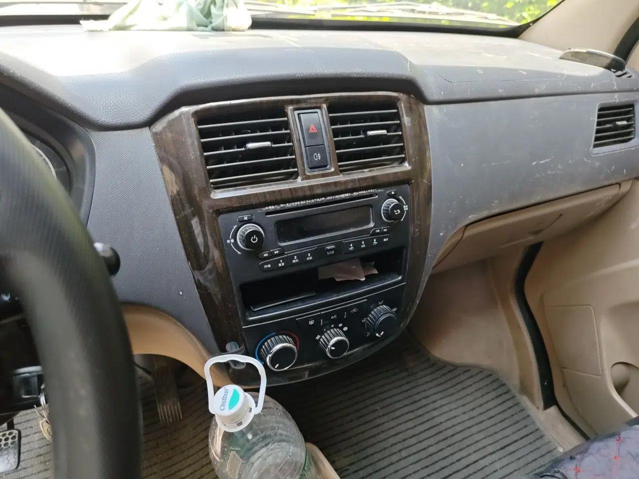 Wuling Rongguang 2014 1.2L S Standard Model — миниатюра 13