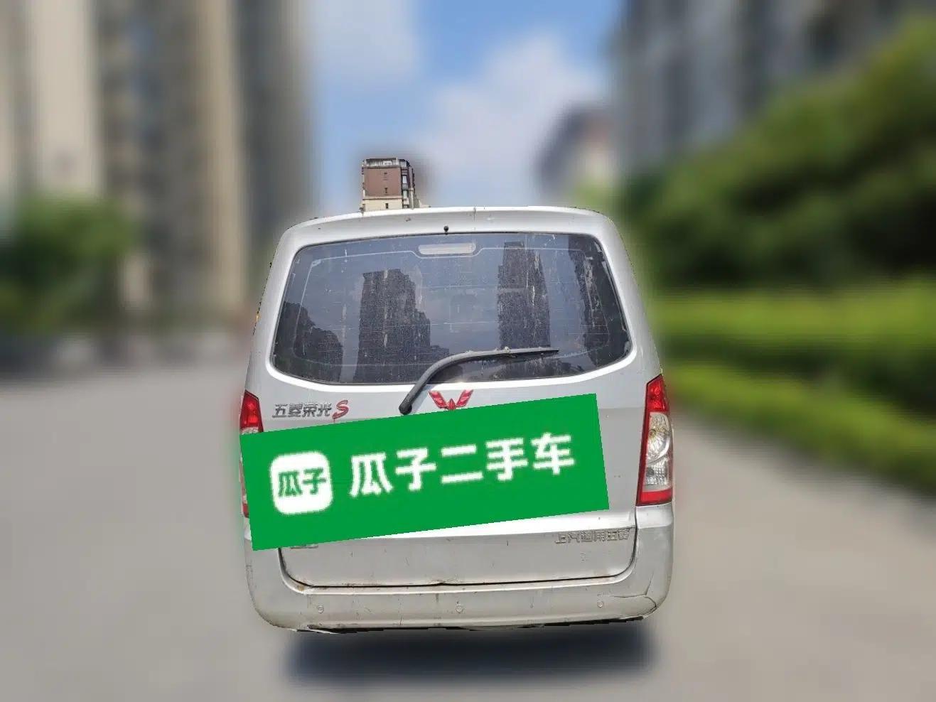 Wuling Rongguang 2014 1.2L S Standard Model — миниатюра 5
