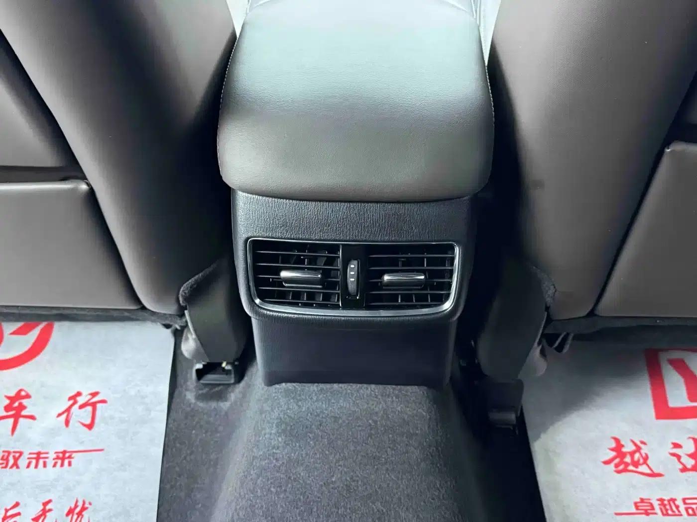 Mazda6 Atenza 2021 2.5L Blue Sky Premium Edition — миниатюра 15