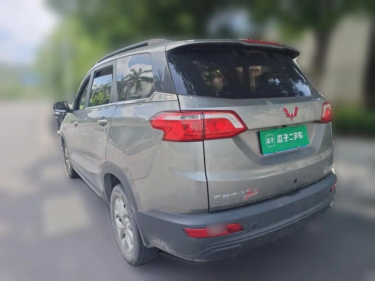 Wuling Hongguang S3 2019 1.5L Manual Comfort Model China VI Standard — миниатюра 4