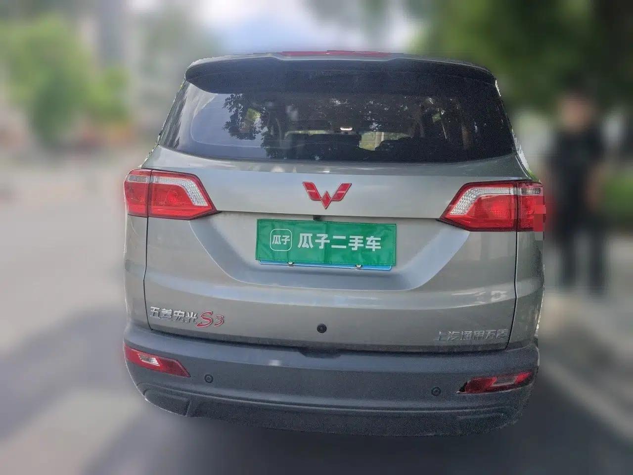 Wuling Hongguang S3 2019 1.5L Manual Comfort Model China VI Standard — миниатюра 5