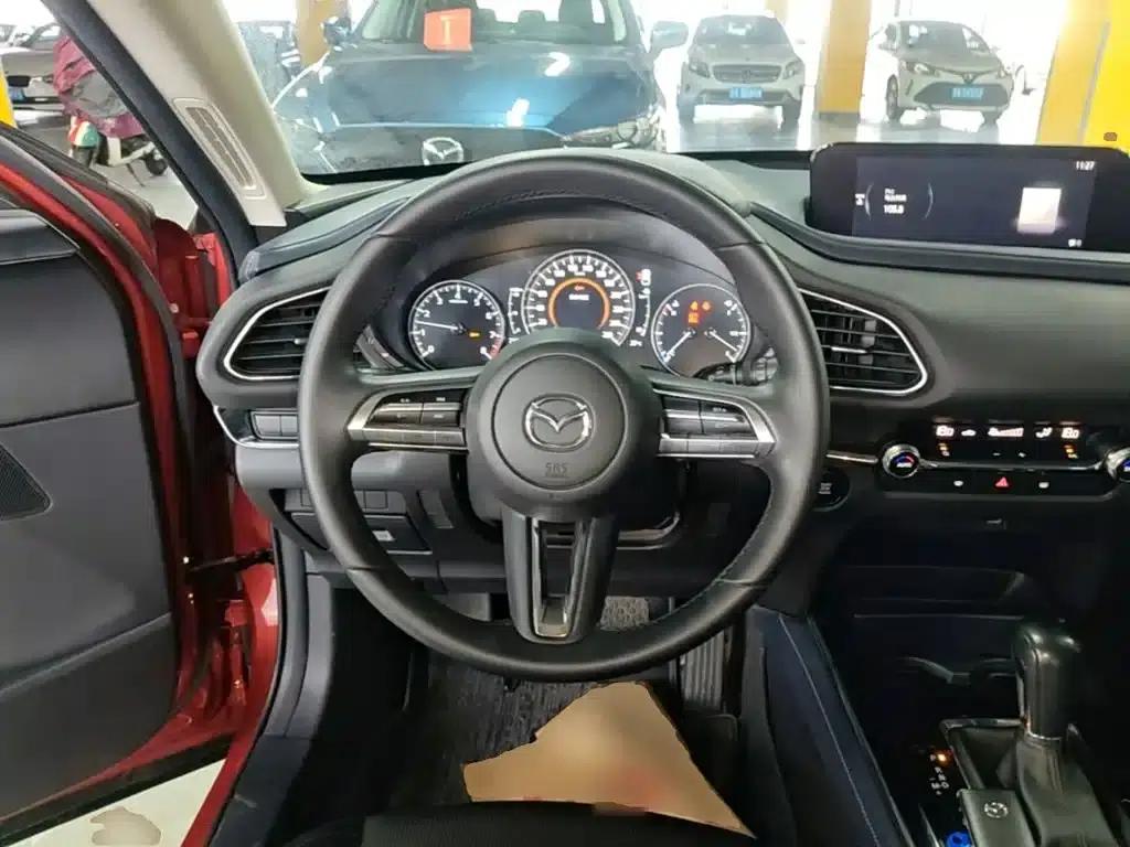 Mazda CX-30 2020 2.0L Automatic Elegance Edition — миниатюра 11