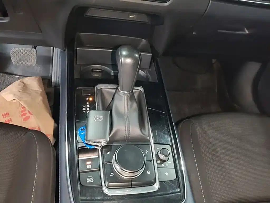 Mazda CX-30 2020 2.0L Automatic Elegance Edition — миниатюра 14