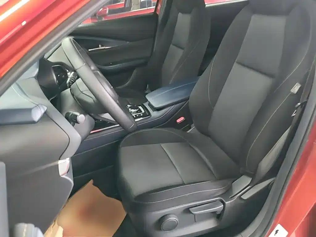 Mazda CX-30 2020 2.0L Automatic Elegance Edition — миниатюра 15