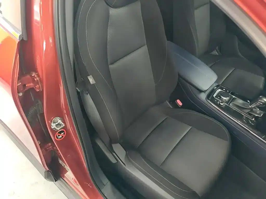 Mazda CX-30 2020 2.0L Automatic Elegance Edition — миниатюра 25