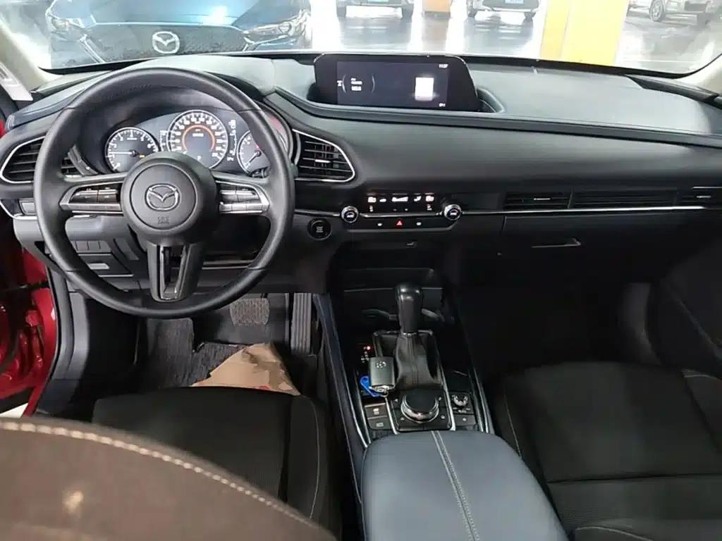 Mazda CX-30 2020 2.0L Automatic Elegance Edition — миниатюра 10