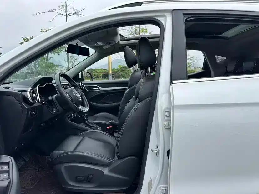 MG ZS 2018 1.5L Automatic Luxury Edition (National V Emission Standard) — миниатюра 8