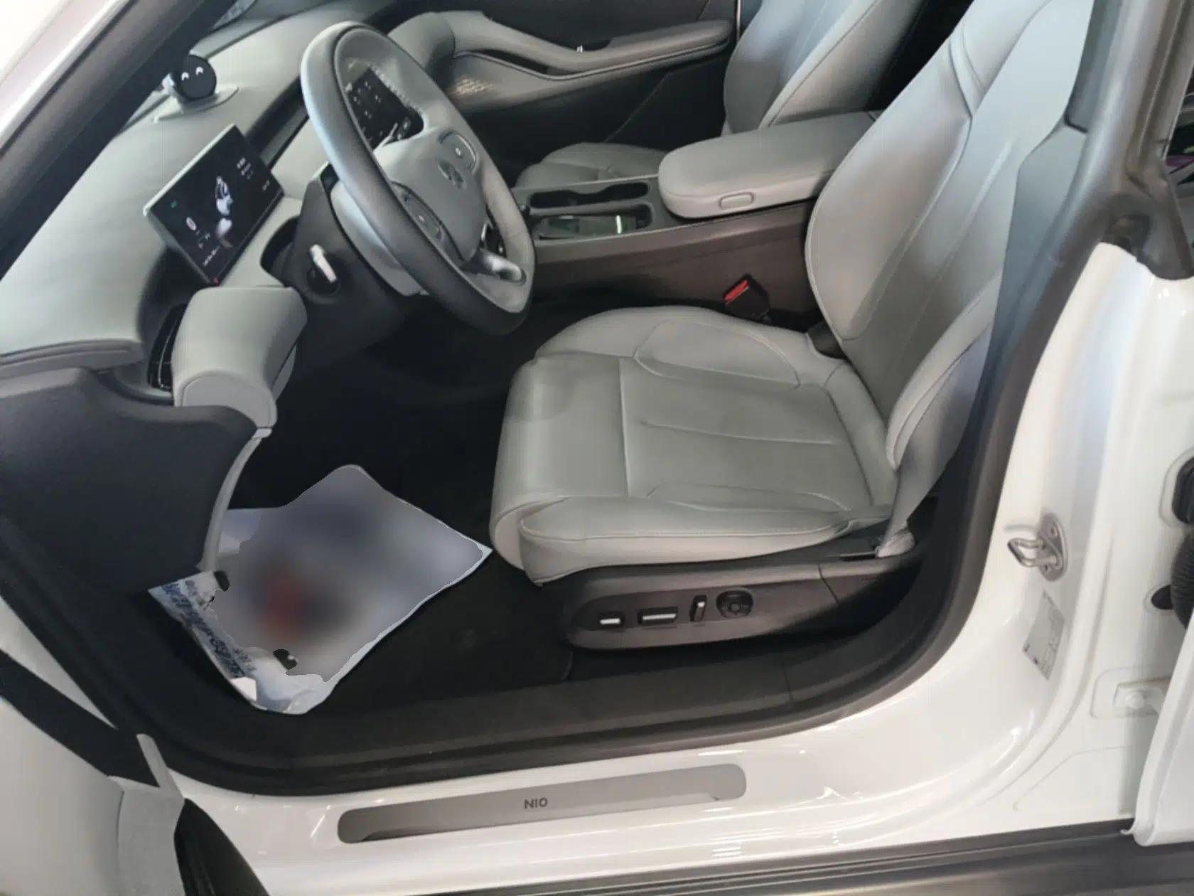 Nio ET5T 2024 75kWh Touring — миниатюра 17