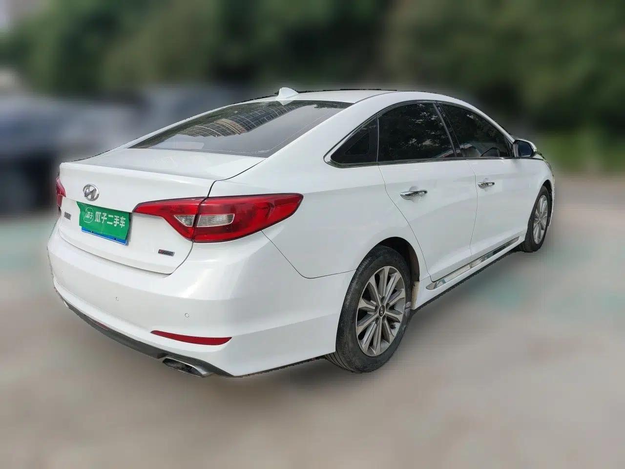 Hyundai Sonata 2015 1.6T GLS Smart Model — миниатюра 6